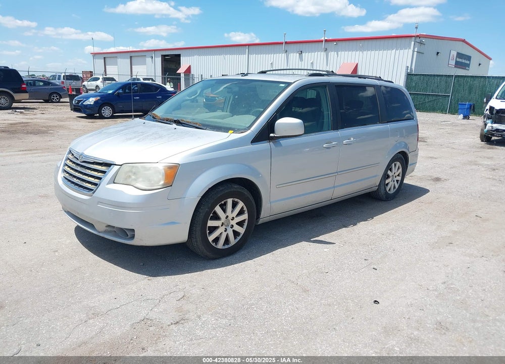 2008 CHRYSLER TOWN & COUNTRY TOURING VIN: 2A8HR54P98R118426