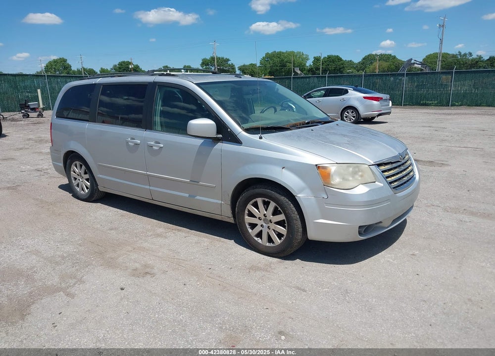 2008 CHRYSLER TOWN & COUNTRY TOURING VIN: 2A8HR54P98R118426