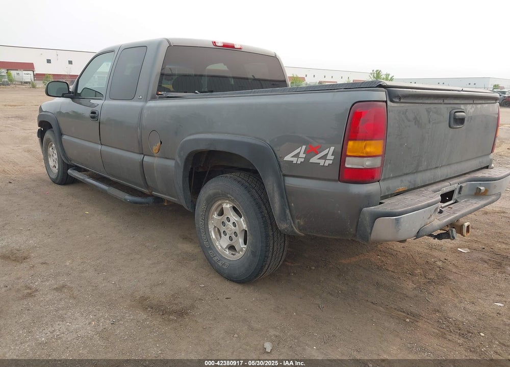 2000 CHEVROLET SILVERADO 1500 LS VIN: 2GCEK19TXY1156503