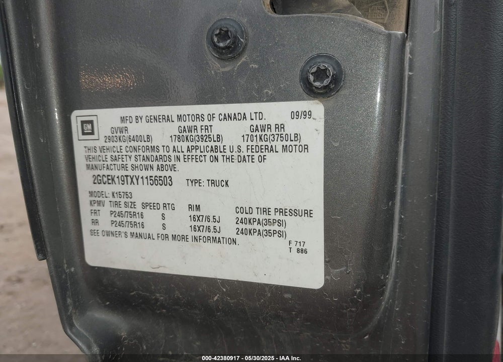 2000 CHEVROLET SILVERADO 1500 LS VIN: 2GCEK19TXY1156503