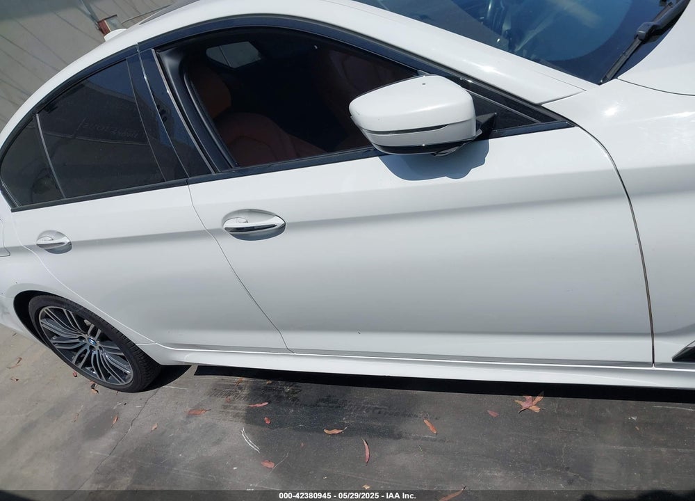 2018 BMW 530I VIN: WBAJA5C5XJWA39179