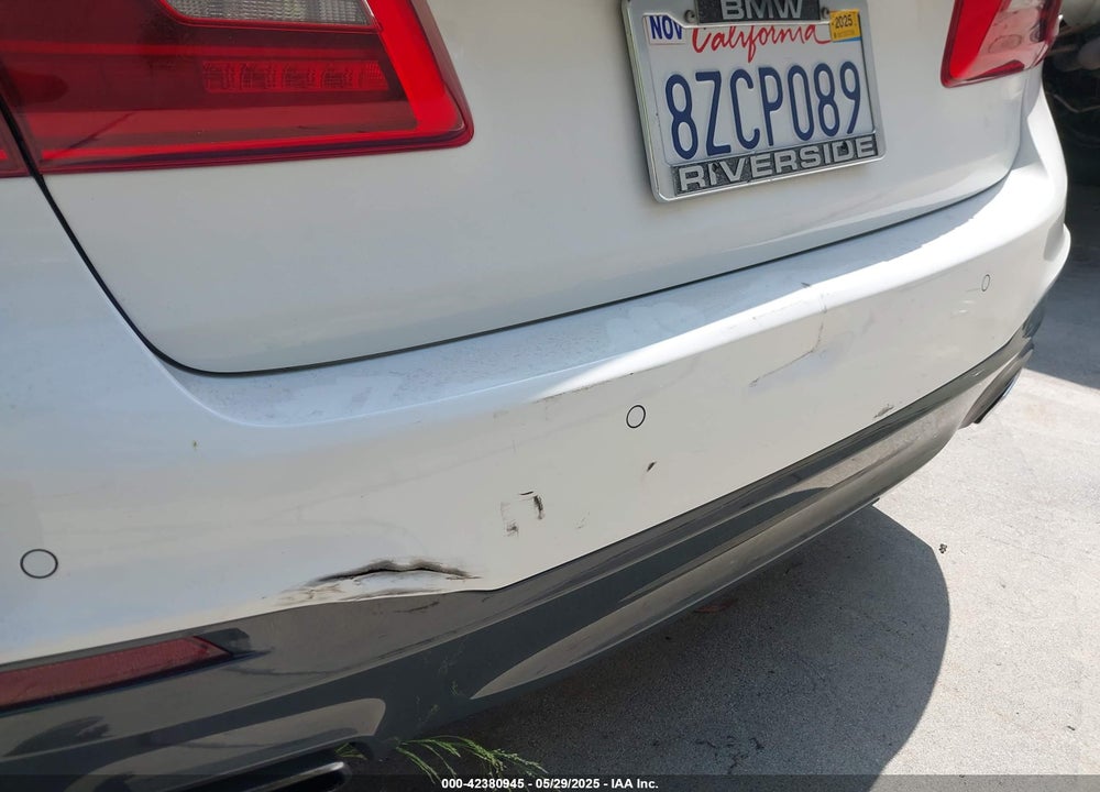 2018 BMW 530I VIN: WBAJA5C5XJWA39179