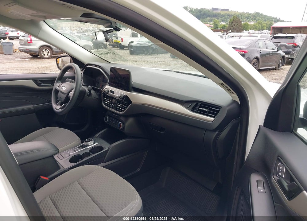 2022 FORD ESCAPE SE VIN: 1FMCU9G68NUB99651