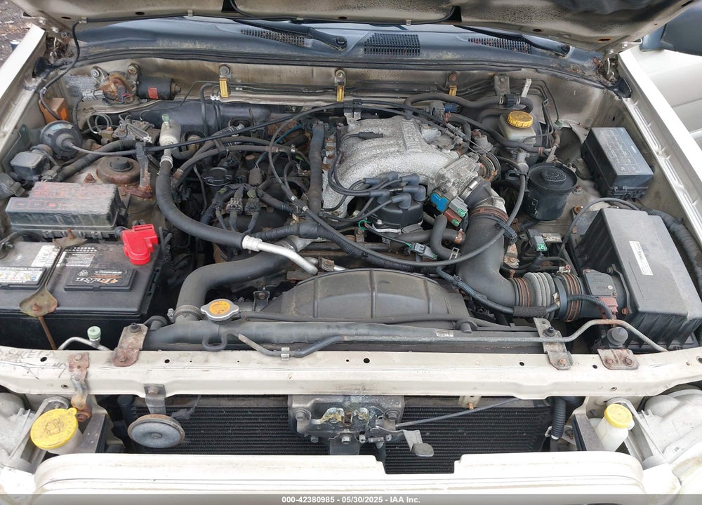 2000 NISSAN PATHFINDER LE/SE/XE VIN: JN8AR07Y5YW418444