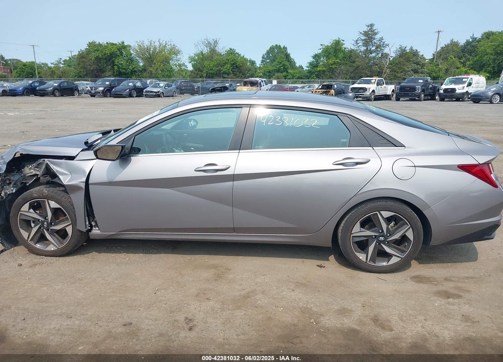 2023 HYUNDAI ELANTRA VIN: KMHLP4AG9PU429454