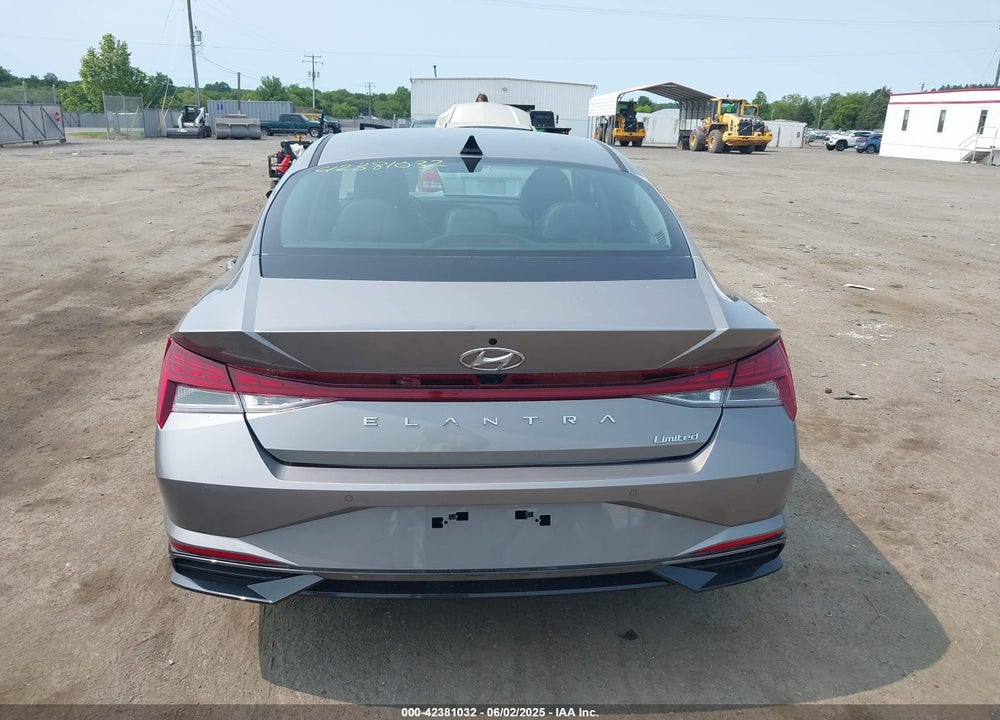 2023 HYUNDAI ELANTRA VIN: KMHLP4AG9PU429454