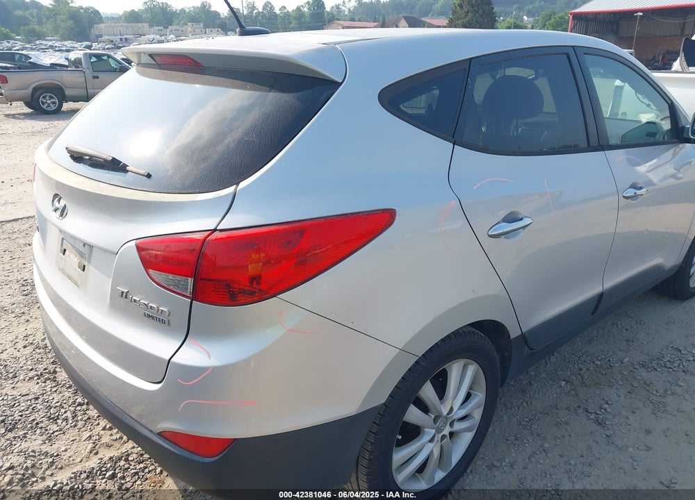 2013 HYUNDAI TUCSON LIMITED VIN: KM8JU3AC2DU599190
