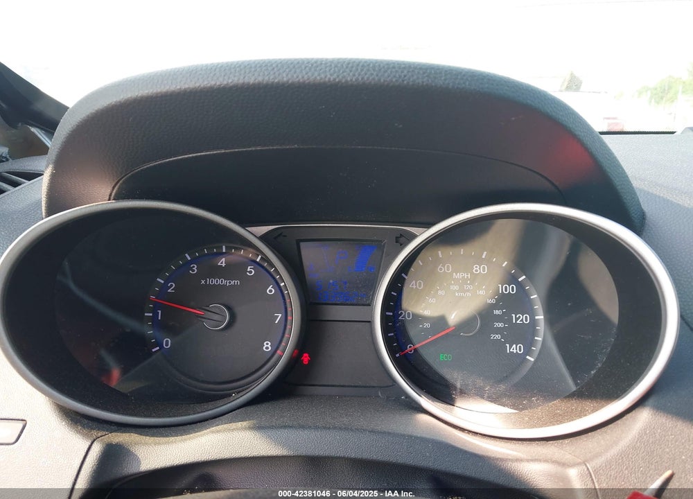 2013 HYUNDAI TUCSON LIMITED VIN: KM8JU3AC2DU599190