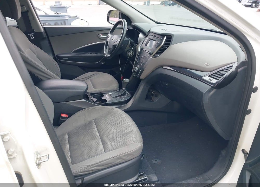 2014 HYUNDAI SANTA FE VIN: KM8SM4HFXEU080402