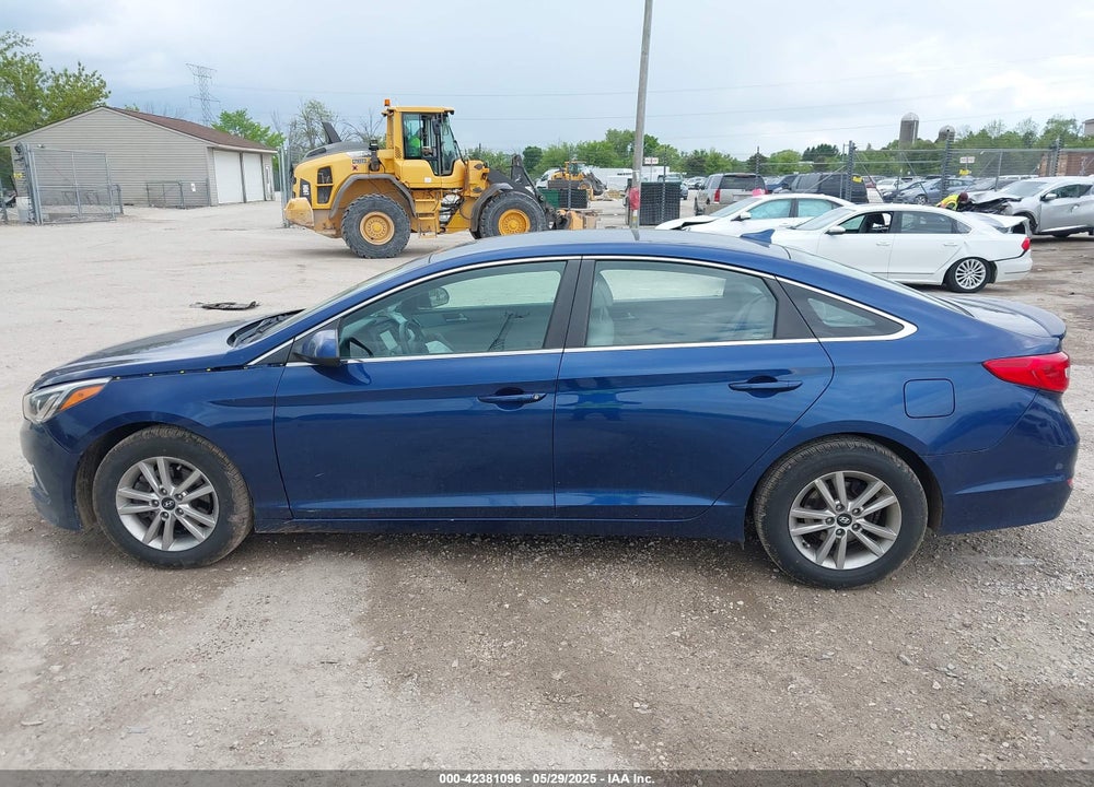 2017 HYUNDAI SONATA SE VIN: 5NPE24AF1HH571635
