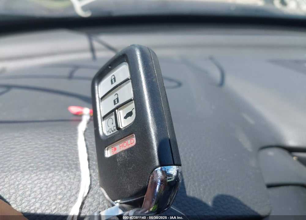 2019 HONDA CR-V VIN: 7FARW1H58KE027824