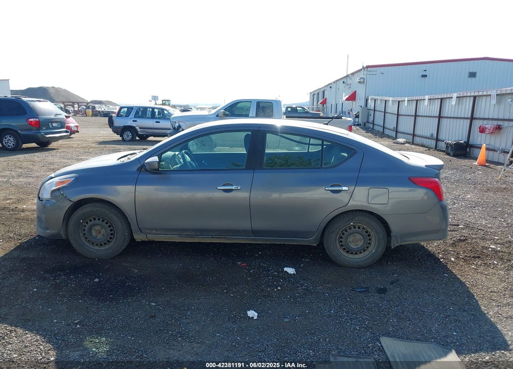 2016 NISSAN VERSA 1.6 SV VIN: 3N1CN7AP2GL901440