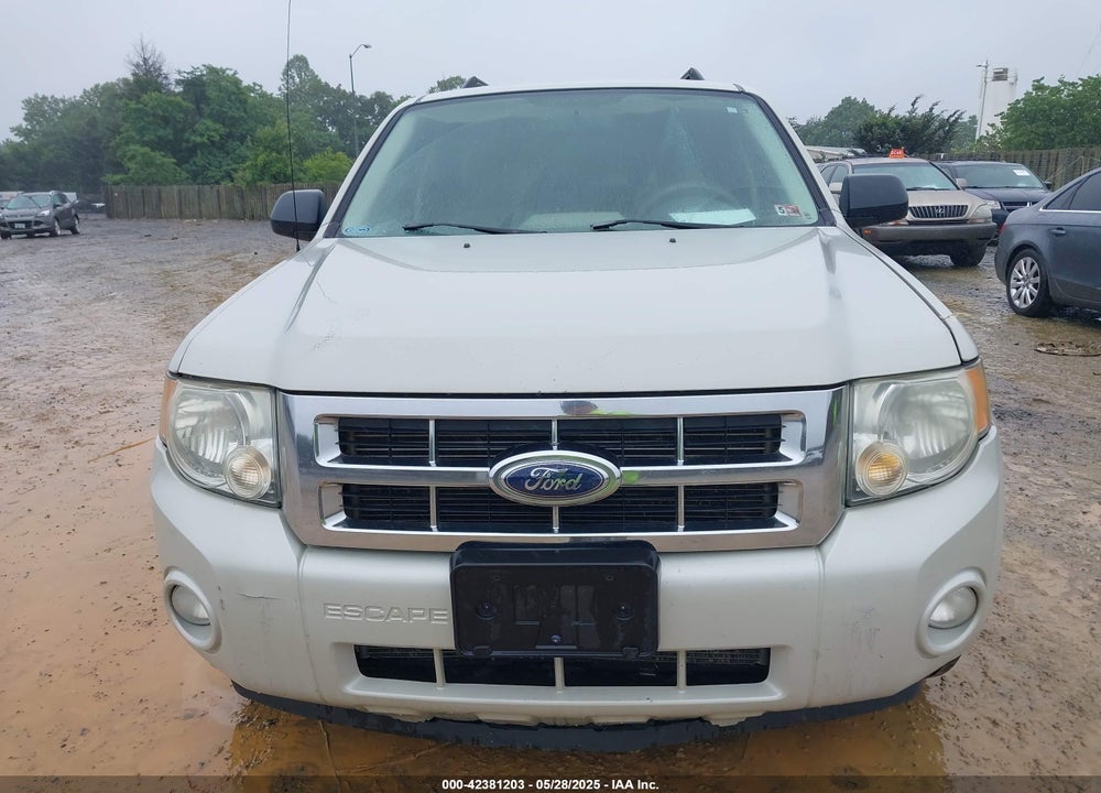2008 FORD ESCAPE VIN: 1FMCU03158KC06061