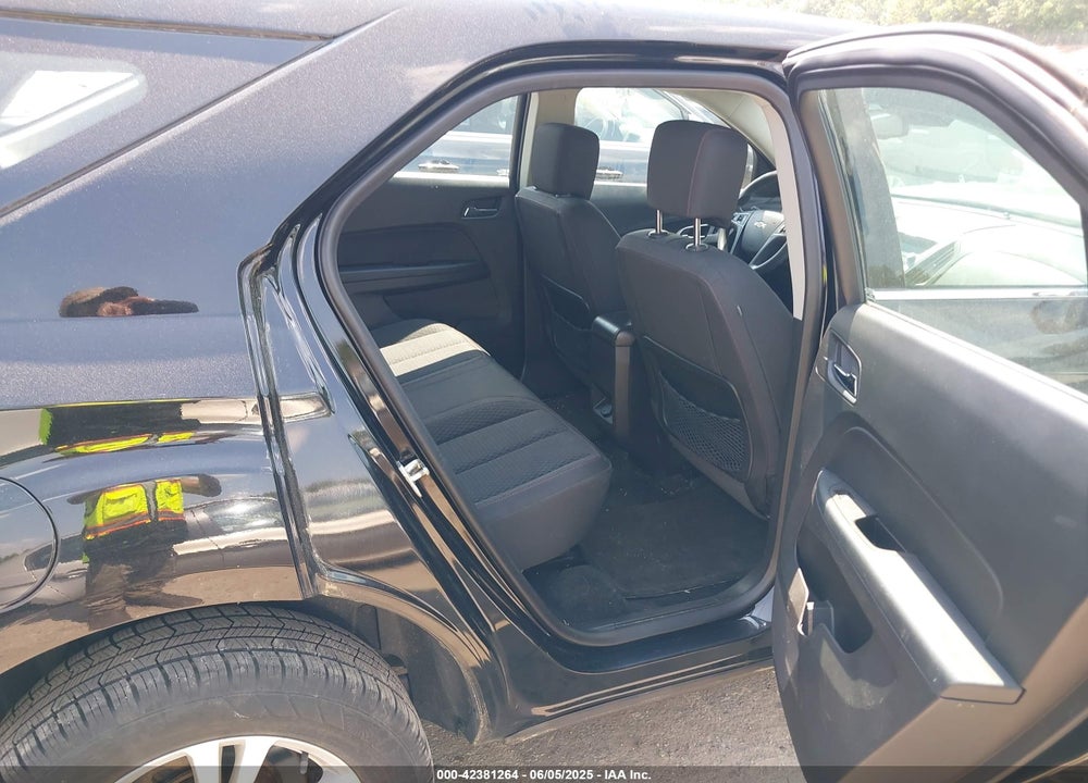 2015 CHEVROLET EQUINOX VIN: 2GNALAEK9F1176528