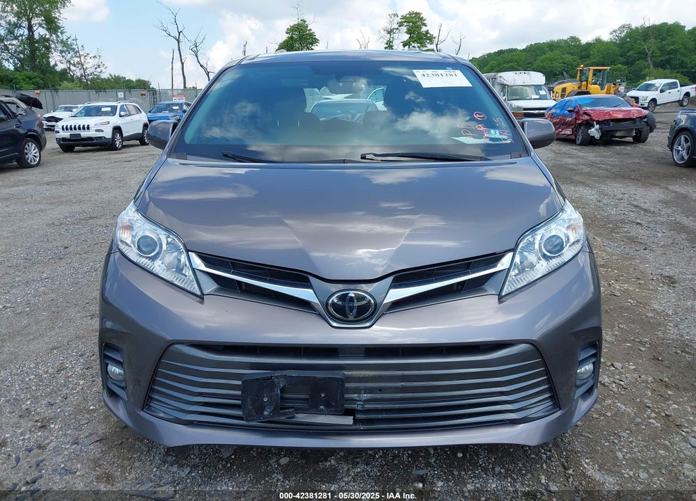 2020 TOYOTA SIENNA XLE VIN: 5TDYZ3DC5LS058623