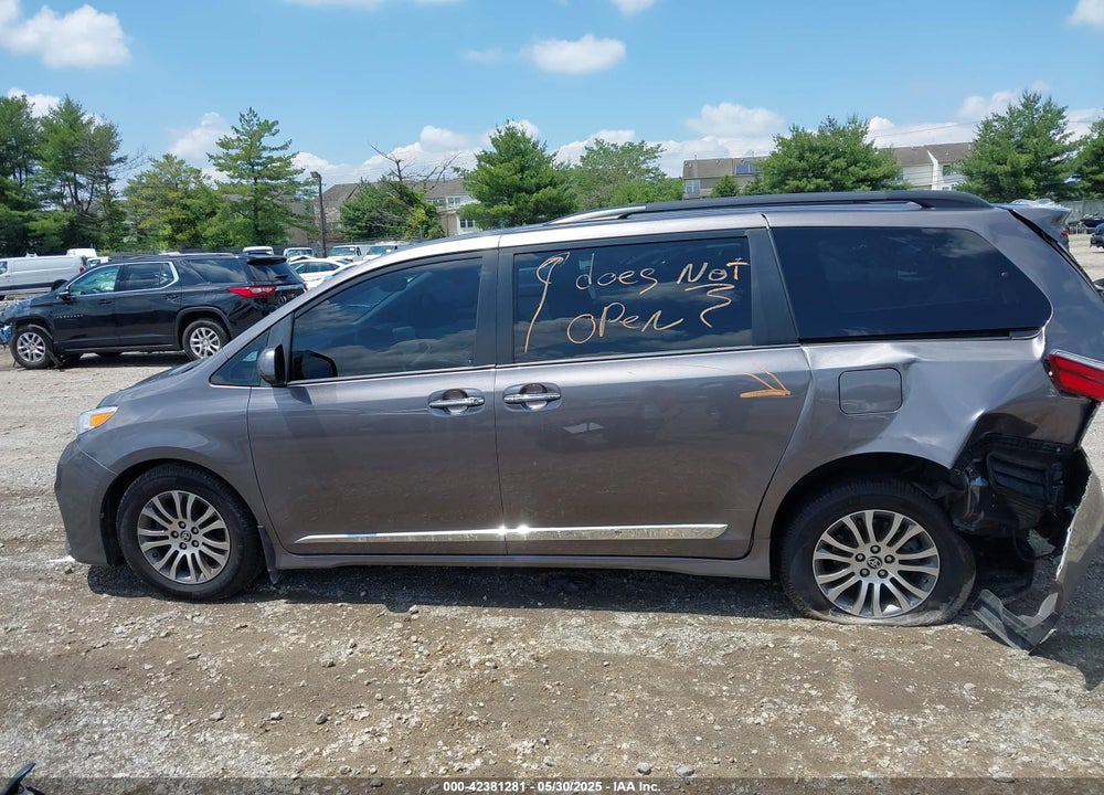 2020 TOYOTA SIENNA XLE VIN: 5TDYZ3DC5LS058623