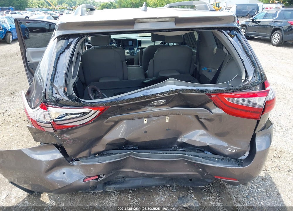 2020 TOYOTA SIENNA XLE VIN: 5TDYZ3DC5LS058623