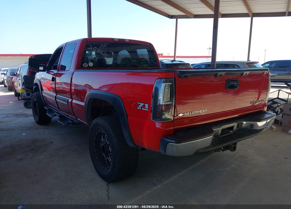 2003 CHEVROLET SILVERADO 1500 LS VIN: 2GCEK19V031258824