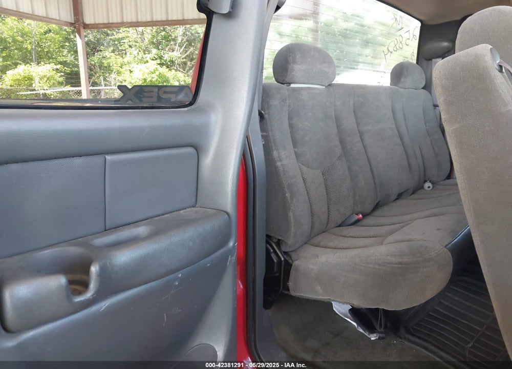 2003 CHEVROLET SILVERADO 1500 LS VIN: 2GCEK19V031258824