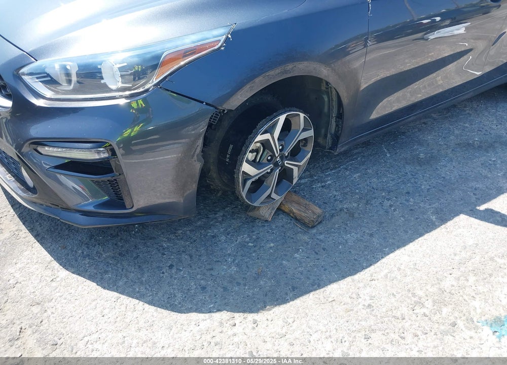 2020 KIA FORTE VIN: 3KPF24AD5LE223787