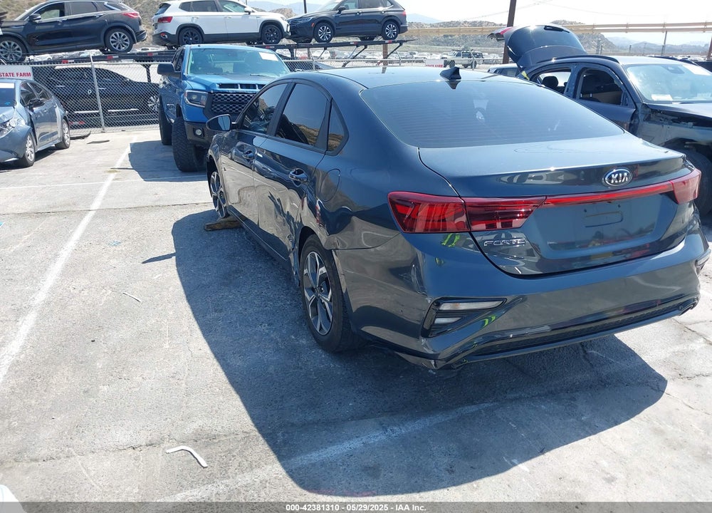 2020 KIA FORTE VIN: 3KPF24AD5LE223787