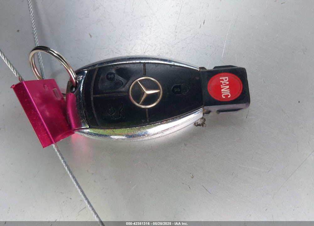 2009 MERCEDES-BENZ CLK 350 VIN: WDBTK56FX9T105106