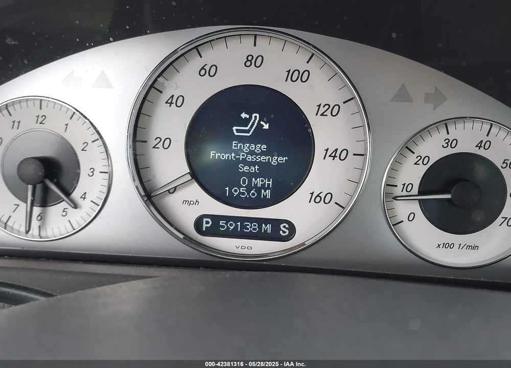 2009 MERCEDES-BENZ CLK 350 VIN: WDBTK56FX9T105106