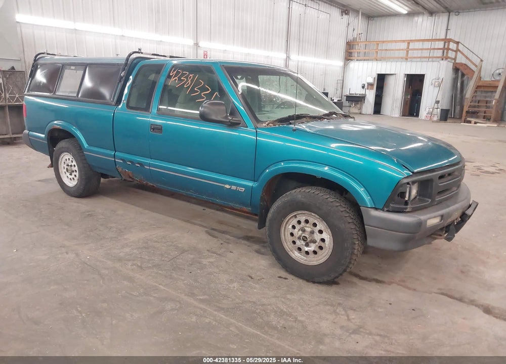 1995 CHEVROLET S TRUCK S10 VIN: 1GCDT19W4S8126453