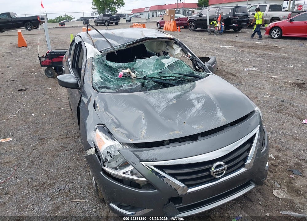 2018 NISSAN VERSA 1.6 SV VIN: 3N1CN7AP1JL826026