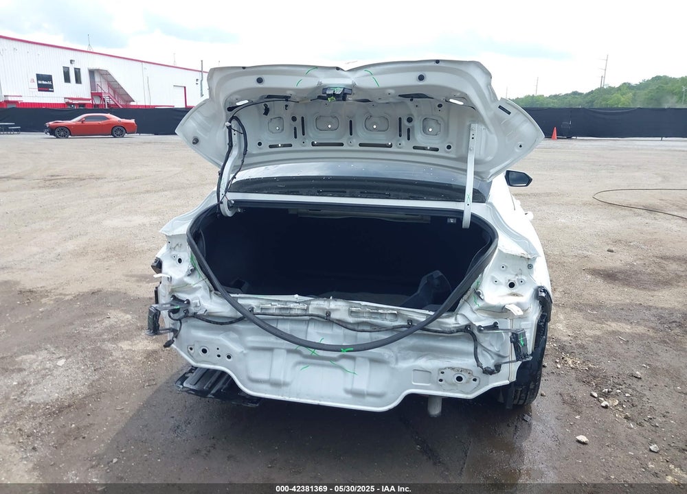 2021 HYUNDAI ELANTRA VIN: 5NPLL4AG8MH016527