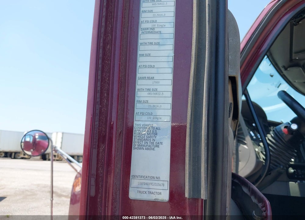2012 KENWORTH T700 T700 VIN: 1XKFD48X9CJ315678