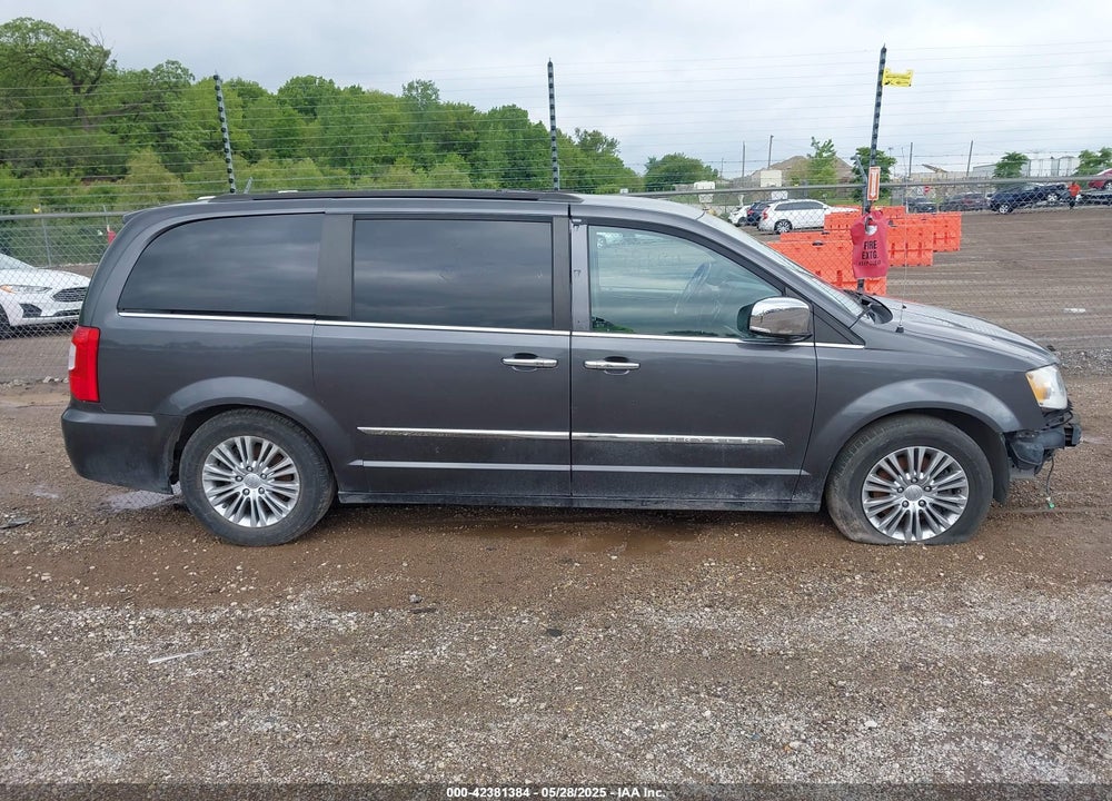 2015 CHRYSLER TOWN & COUNTRY TOURING-L VIN: 2C4RC1CG9FR522413