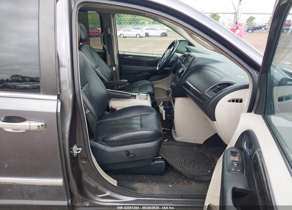 2015 CHRYSLER TOWN & COUNTRY TOURING-L VIN: 2C4RC1CG9FR522413