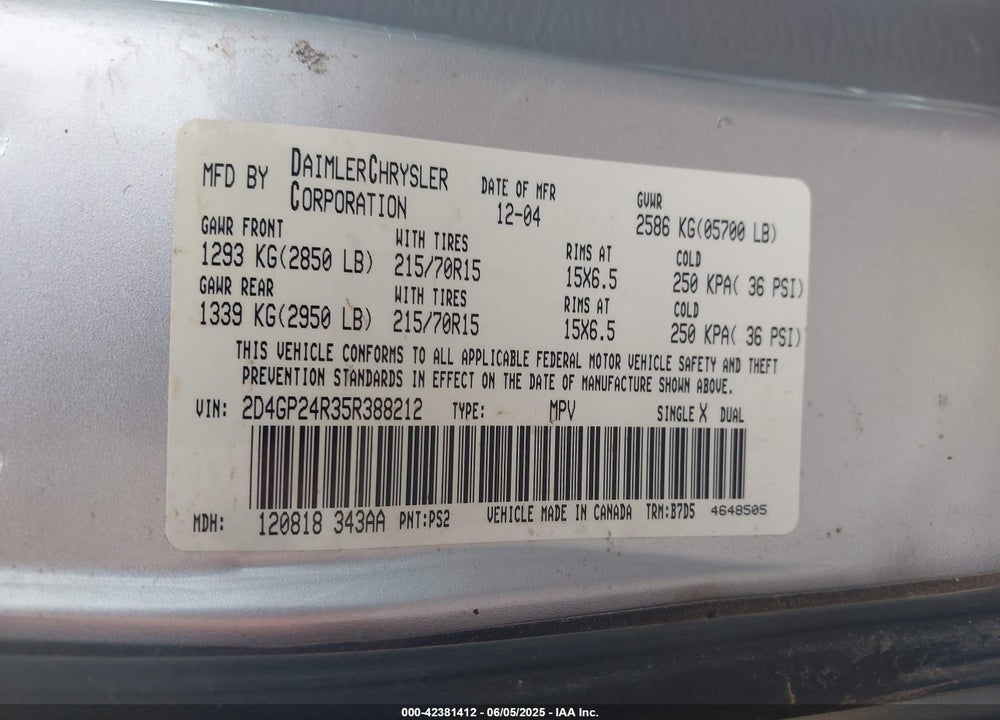 2005 DODGE GRAND CARAVAN VIN: 2D4GP24R35R388212