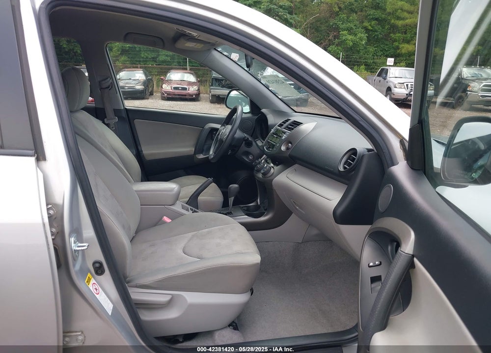 2009 TOYOTA RAV4 VIN: JTMZF33V99D008005