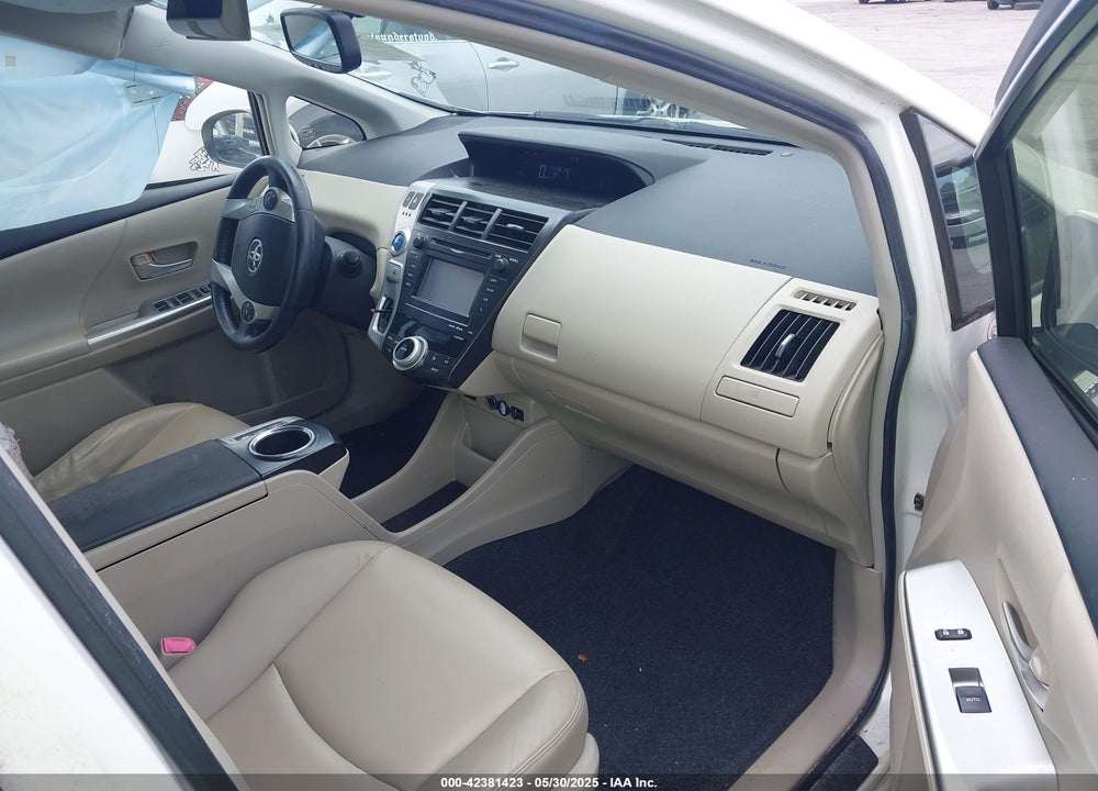 2013 TOYOTA PRIUS V FIVE VIN: JTDZN3EUXD3230557