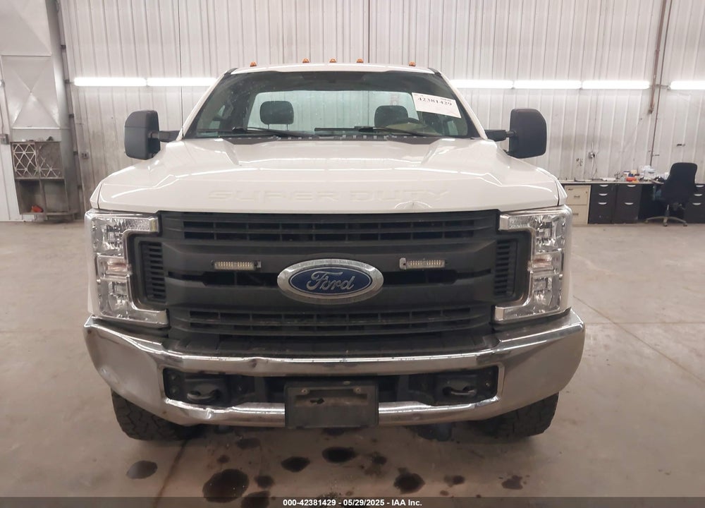 2018 FORD F-250 XL VIN: 1FTBF2B60JEC58138