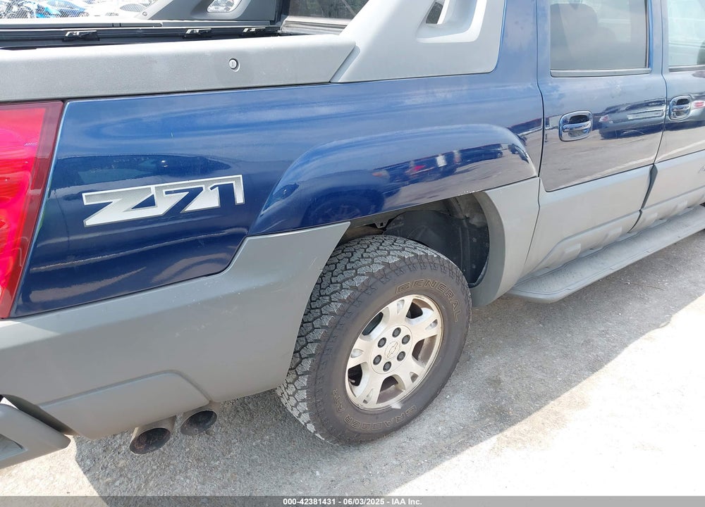 2002 CHEVROLET AVALANCHE K1500 VIN: 3GNEK13T82G193211