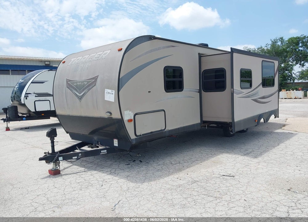 2016 TRACER M-300 AIR VIN: 5ZT2TRVB3GB509107
