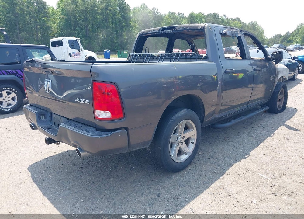 2017 RAM 1500 VIN: 1C6RR7KT2HS823825