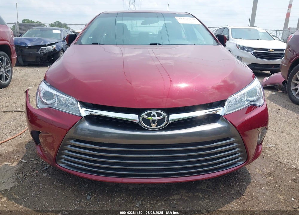 2017 TOYOTA CAMRY LE VIN: 4T1BF1FK8HU811552