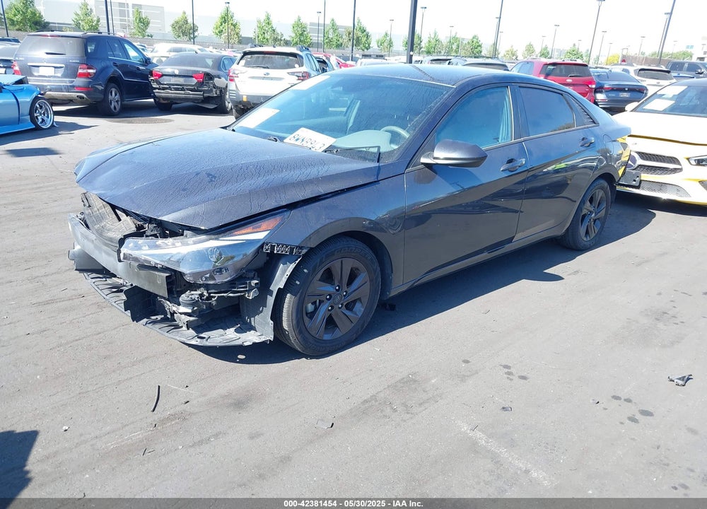 2021 HYUNDAI ELANTRA VIN: 5NPLM4AG1MH038821