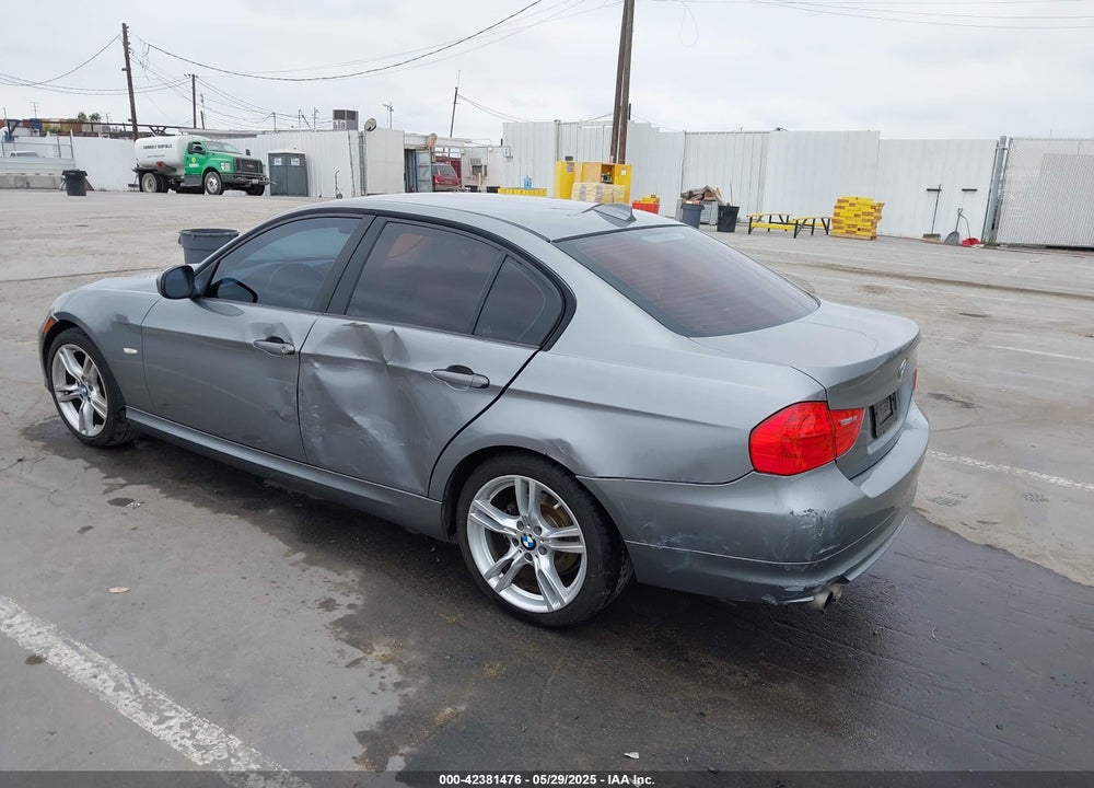 2011 BMW 3 SERIES VIN: WBAPH5C5XBA448624