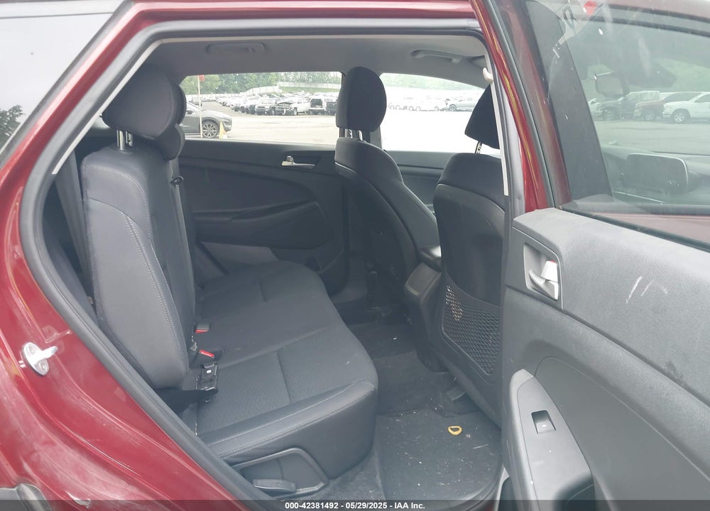 2019 HYUNDAI TUCSON VIN: KM8J3CA45KU977933
