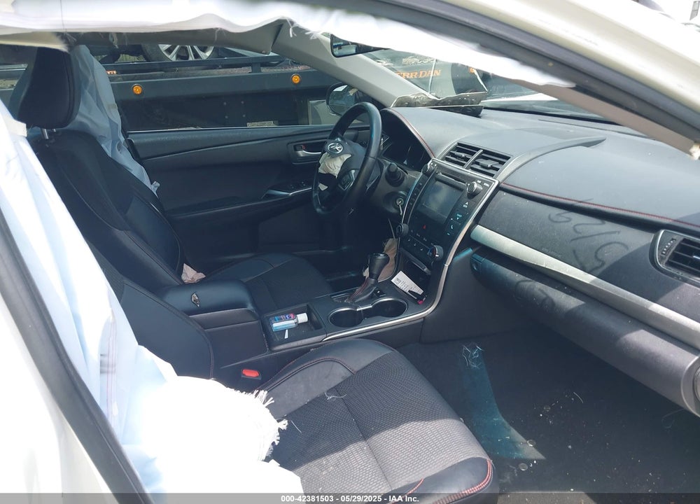 2016 TOYOTA CAMRY SE VIN: 4T1BF1FK7GU181716