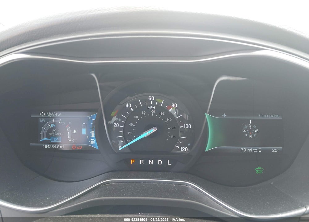 2016 FORD FUSION VIN: 3FA6P0RU9GR299175