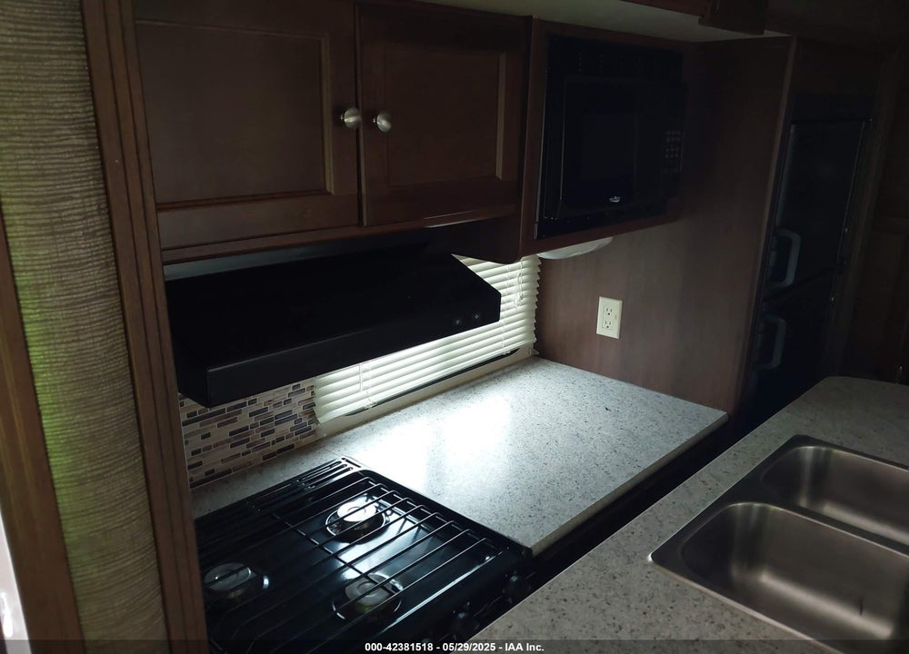 2016 KEYSTONE TRAVEL TRLR VIN: 4YDT31025GD421062