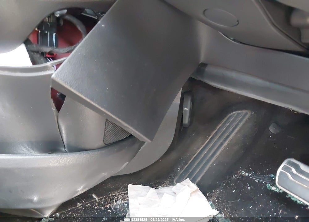 2014 FORD FUSION HYBRID TITANIUM VIN: 3FA6P0RU4ER366360