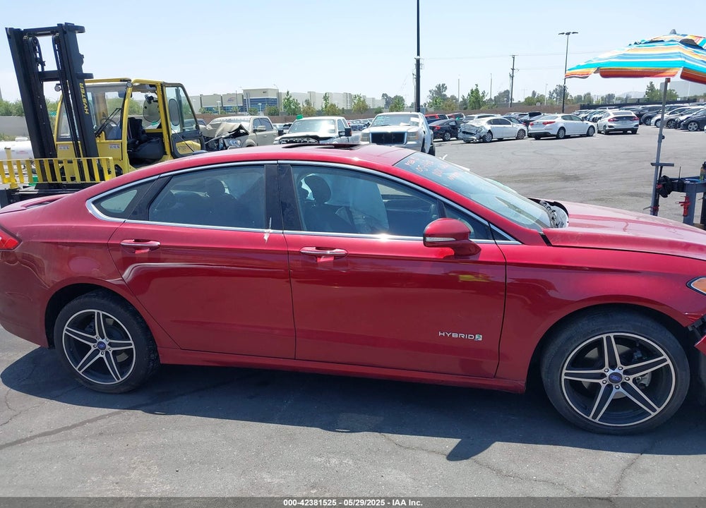 2014 FORD FUSION HYBRID TITANIUM VIN: 3FA6P0RU4ER366360