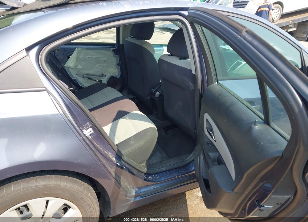 2014 CHEVROLET CRUZE LS AUTO VIN: 1G1PA5SG1E7203604